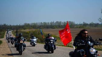 Байкер Хирург пожаловался на репрессии против русских мотоциклистов в… 